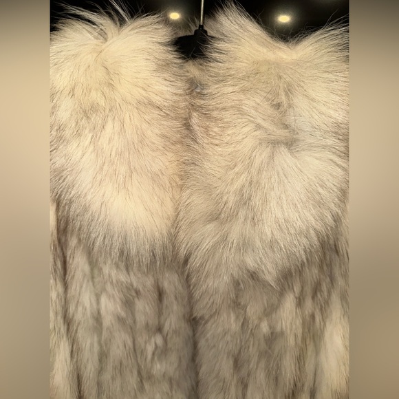 VTG Saga Fox Norway Fur Made In Korea Real Genuine Blue Fox Fur Style 1149 READ - Picture 2 of 14